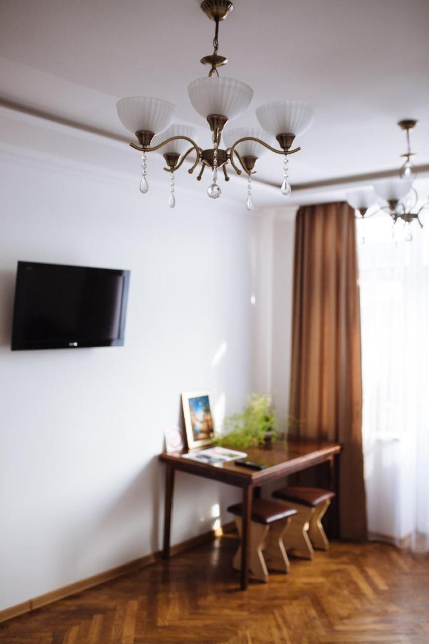 Затишна 1 Кімнатна Квартира, Вокзал Ivano-Frankivsk Extérieur photo
